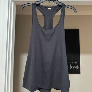 Women's tank